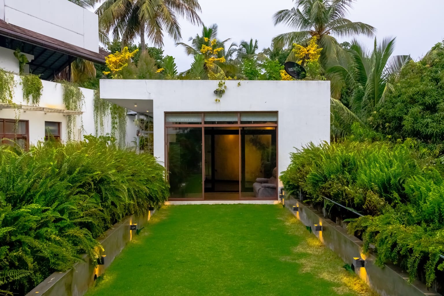 Abode by the Lagoon - Image 7